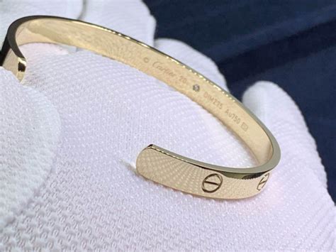 cartier love bracelet with clasp|20 750 cartier crd 094835.